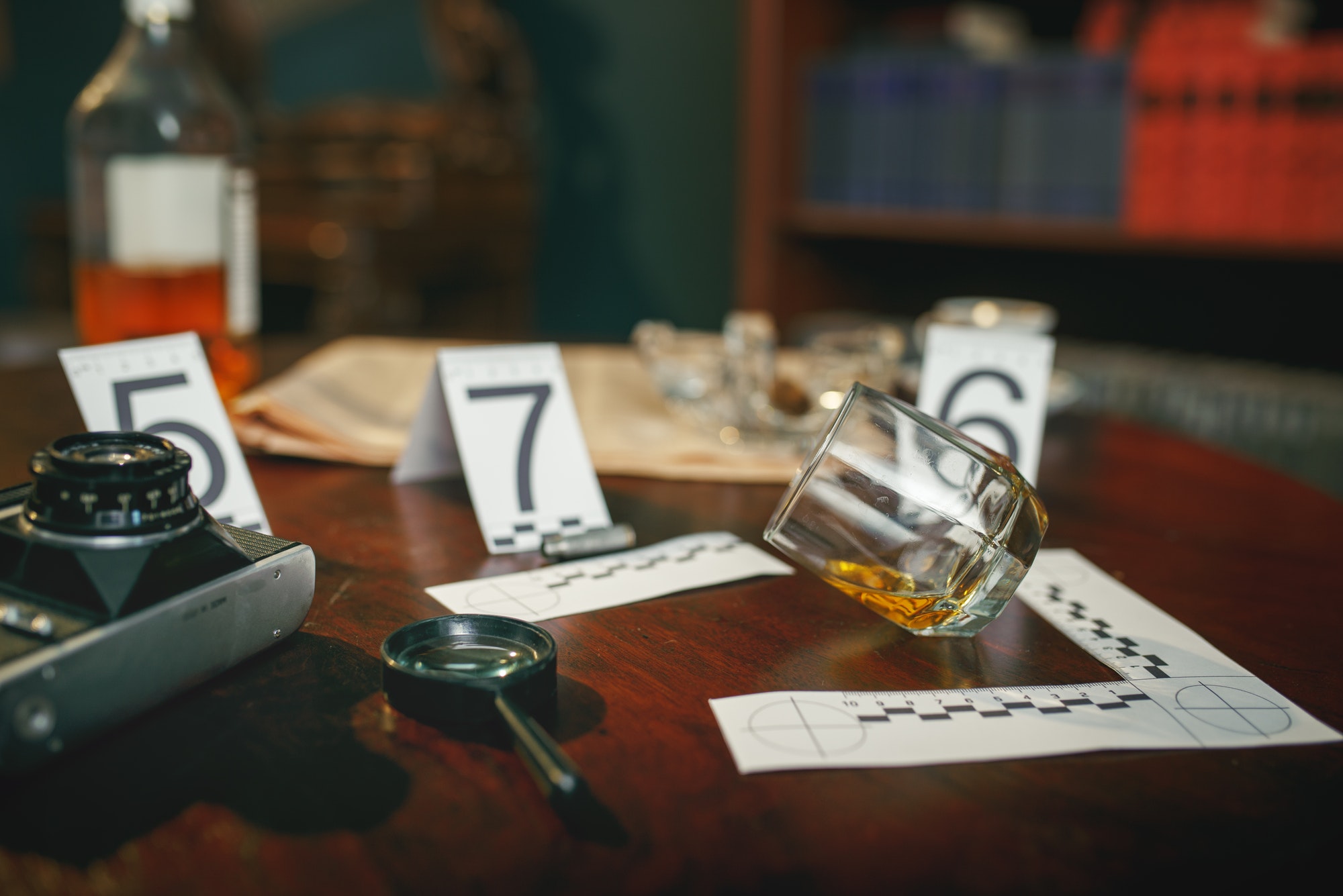 crime-scene-evidence-with-numbers-on-the-table.jpg